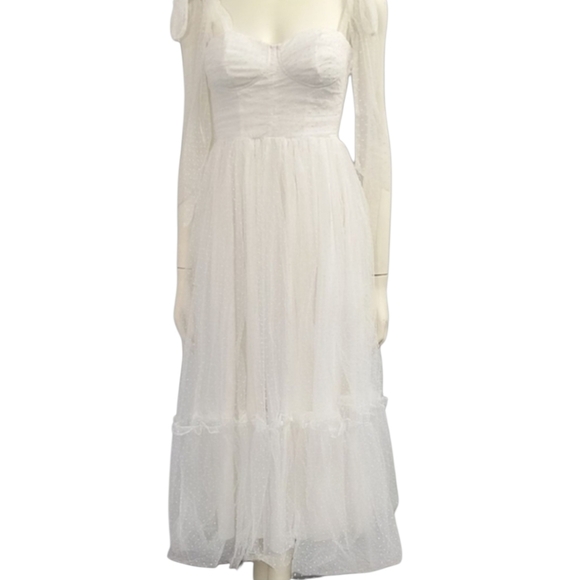 Petal & Pup White Floret Midi Dress White Graduation Wedding Celebration - Picture 2 of 7